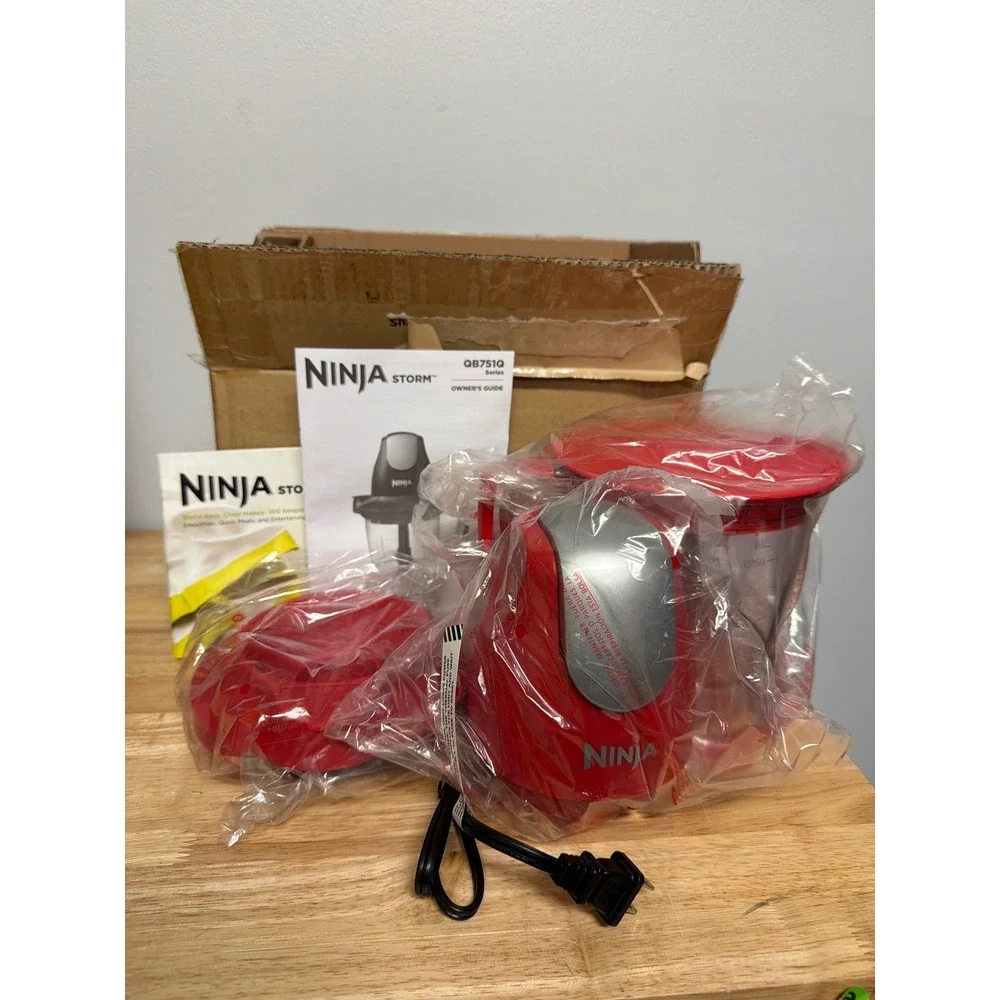Ninja Storm Food Processor QB751Q Series 450W Blender Red 40oz Pitcher Set